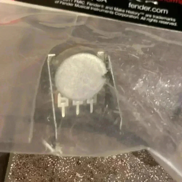 Fender 25K 30C Taper SnapIn Amplifier Potentiometer - Picture 3 of 9